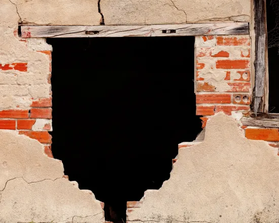 Building Card earthquakeprone